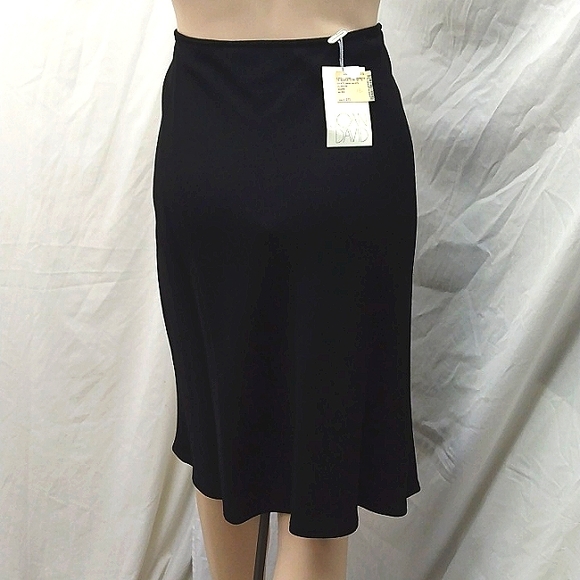 Joan & David Made in Italy Black 100% Virgin Wool Skirt, Size EU 46/US 12 NWT - Picture 7 of 10